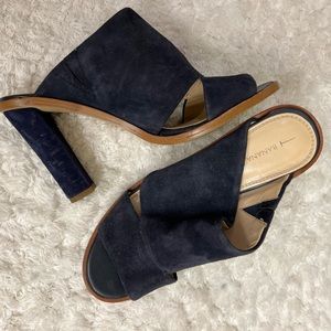 Heels sandals. Material: suede. Color blue. Comfortable